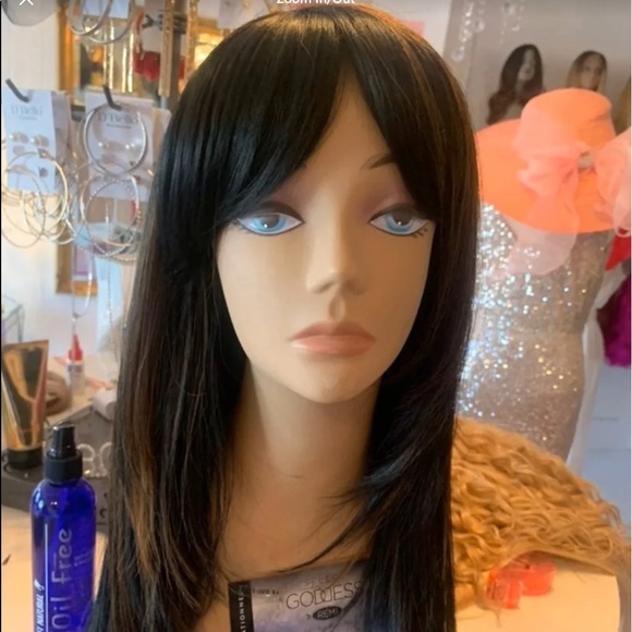 Black wig with chestnut streaks - Picture 8 of 8